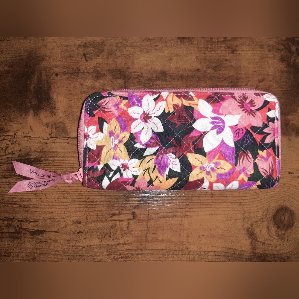 NWOT Vera Bradley Multicolor Floral Wallet